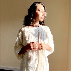 NWOT Free People Balloon Sleeve blouse size(S)